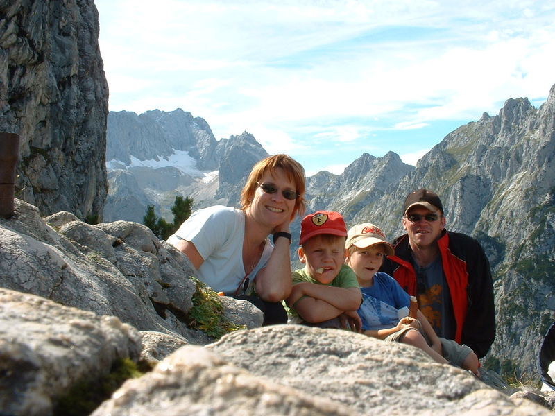 Anja, Maxim, Josha, Mischa